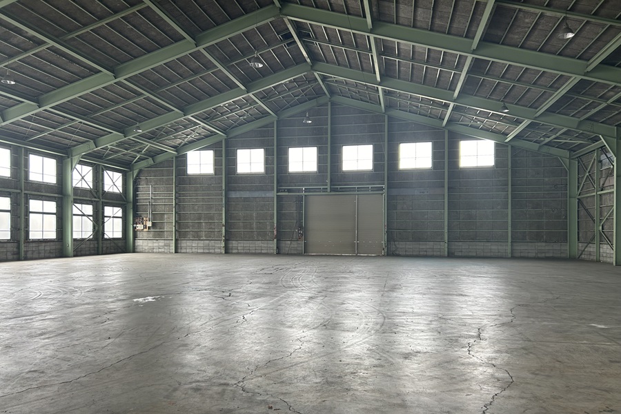 【賃貸】埼玉県坂戸市852.00m2(257.73坪)の貸し倉庫（貸倉庫）・賃貸倉庫の外観