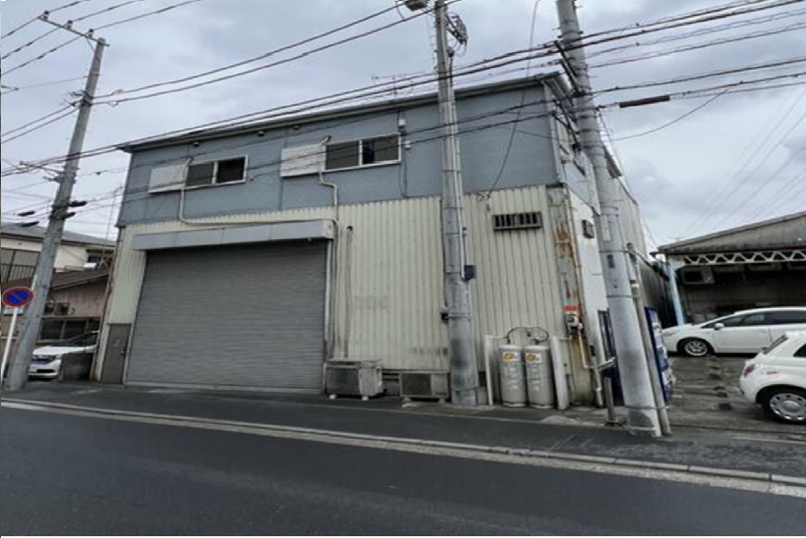 【賃貸】神奈川県横浜市鶴見区518.10m2(156.73坪)の貸し倉庫（貸倉庫）・賃貸倉庫の外観