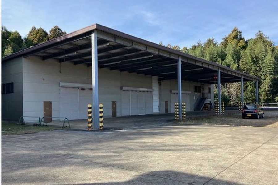 【賃貸】千葉県芝山町1,588.30m2(480.46坪)の貸し倉庫（貸倉庫）・賃貸倉庫の外観
