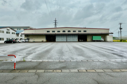 【賃貸】新潟県三条市1,527.27m2(462.00坪)の貸し倉庫（貸倉庫）・賃貸倉庫の外観